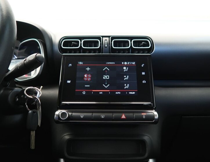 Citroën C3 Aircross SUV / Terénní 1,2 l 81 kw