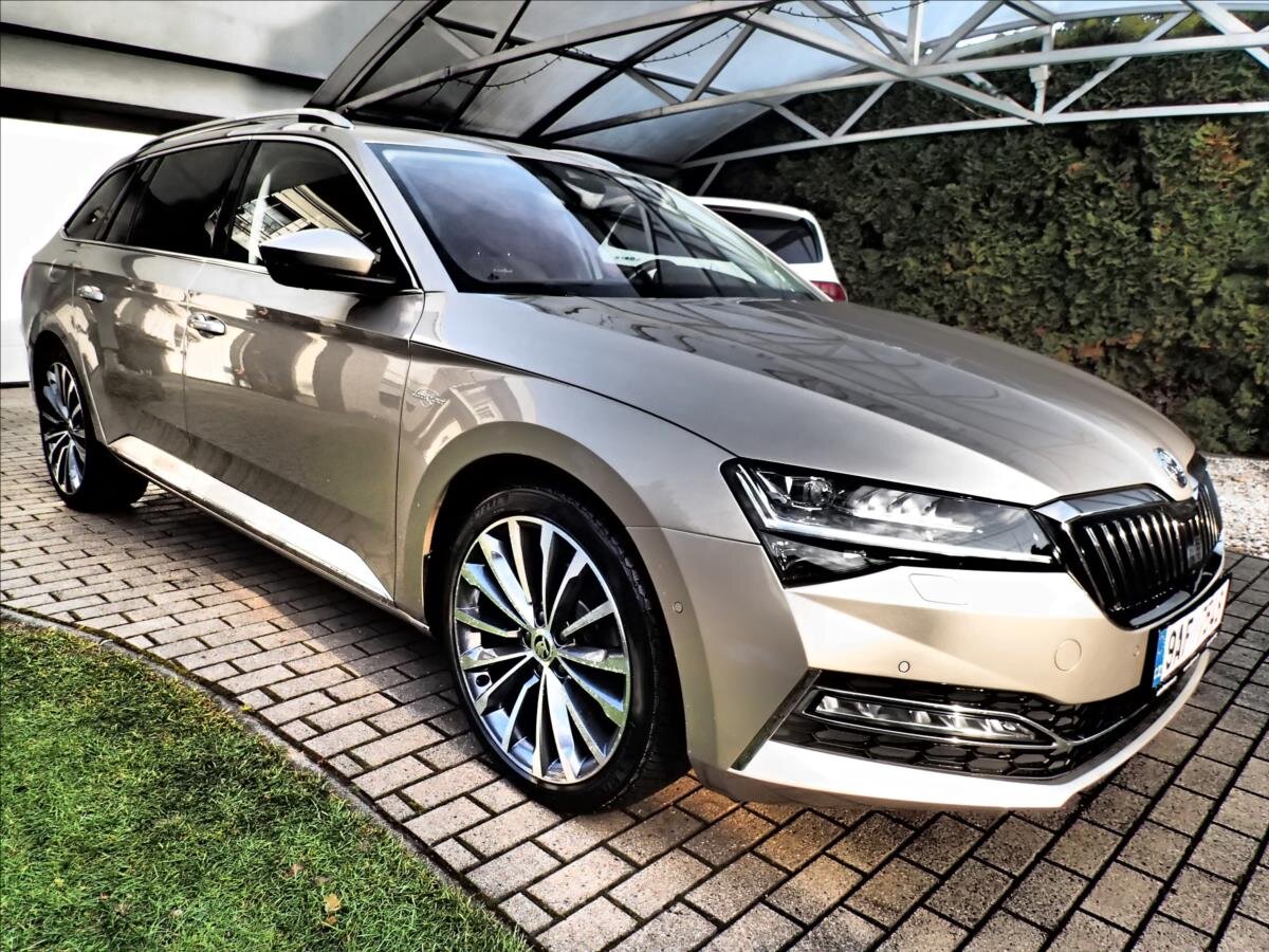 Škoda Superb Kombi 2,0 l 147 kw
