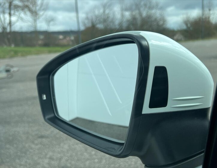 Volkswagen Tiguan SUV / Terénní 1,5 l 110 kw