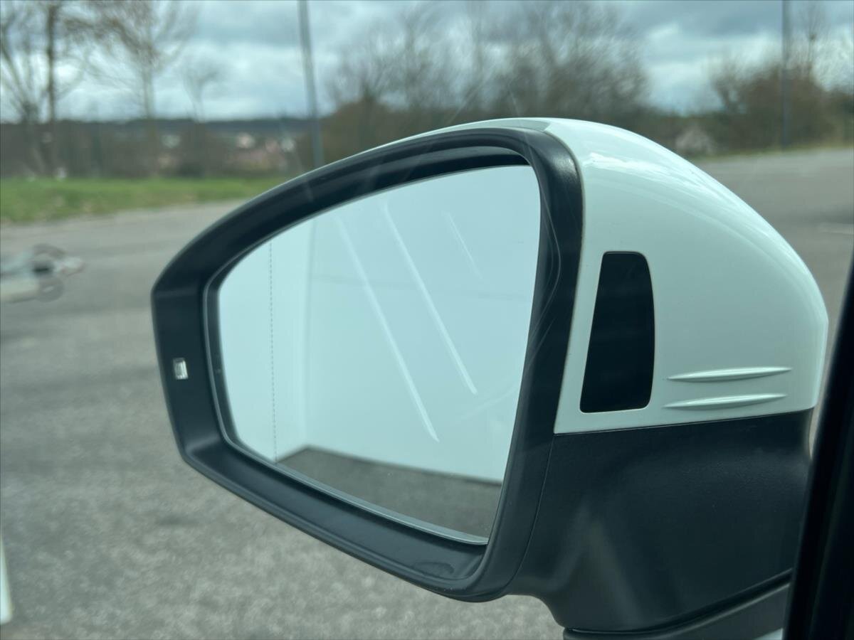 Volkswagen Tiguan SUV / Terénní 1,5 l 110 kw