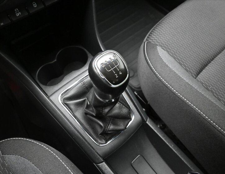 Škoda Rapid Sedan / Limuzína 1,2 l 63 kw