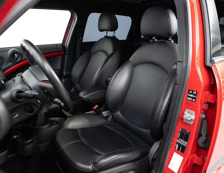 Mini Countryman SUV / Terénní 1,6 l 160 kw
