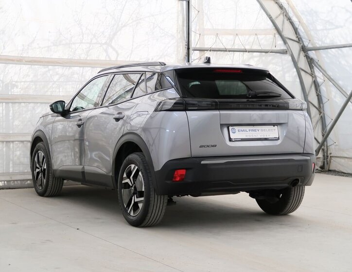Peugeot 2008 SUV / Terénní 1,2 l 74 kw
