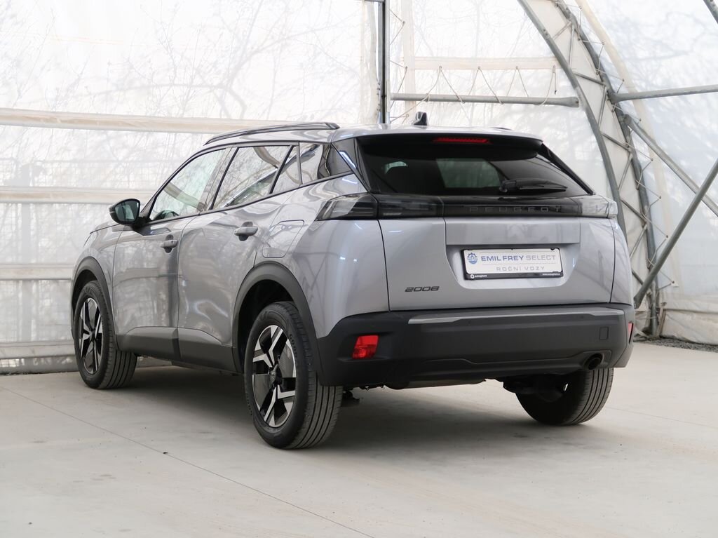 Peugeot 2008 SUV / Terénní 1,2 l 74 kw