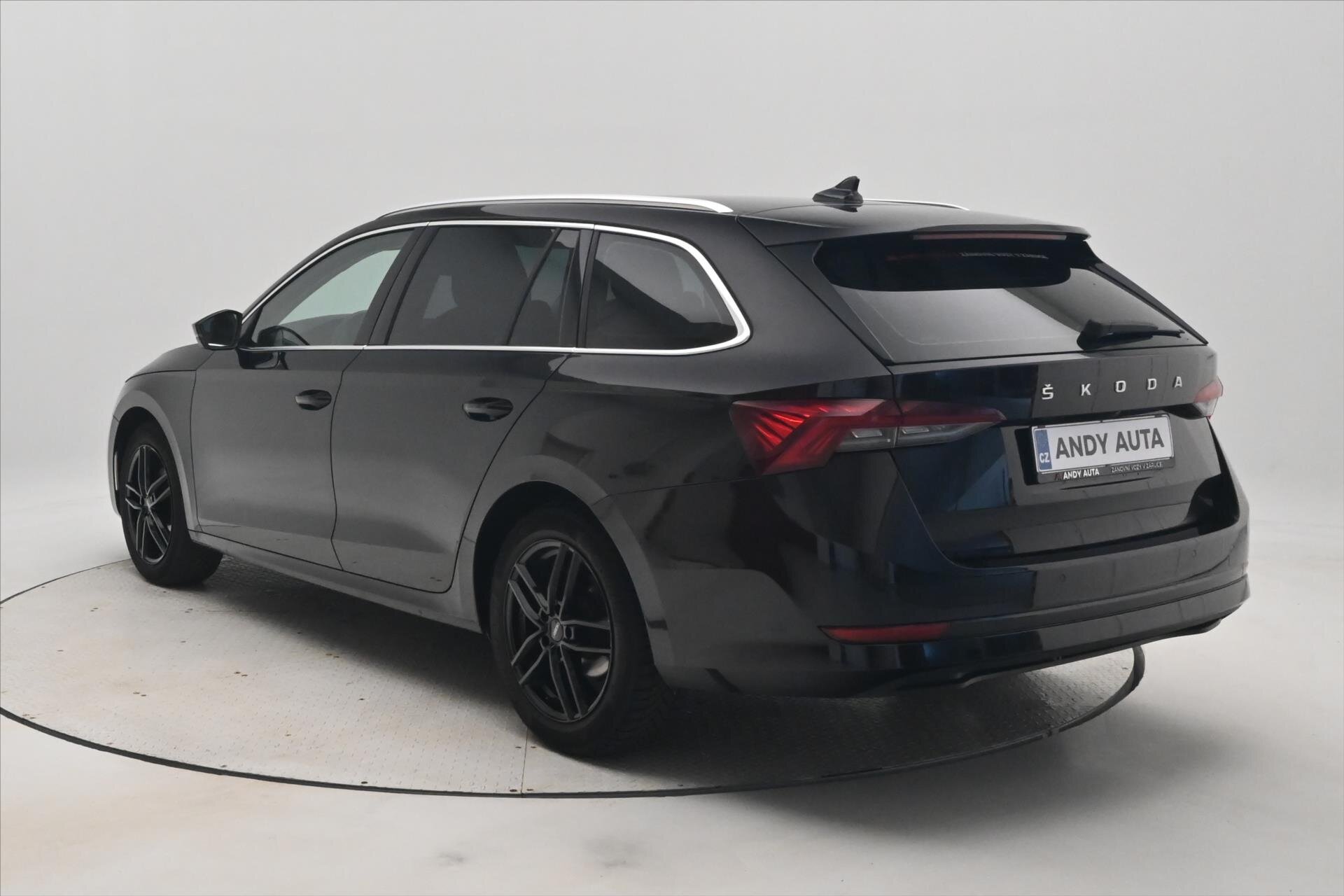 Škoda Octavia Kombi 2,0 l 110 kw