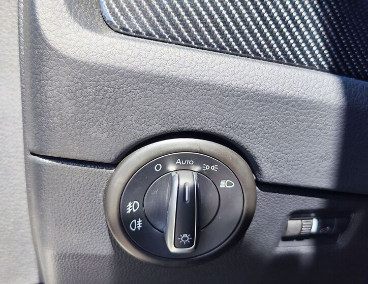 Volkswagen Multivan 33