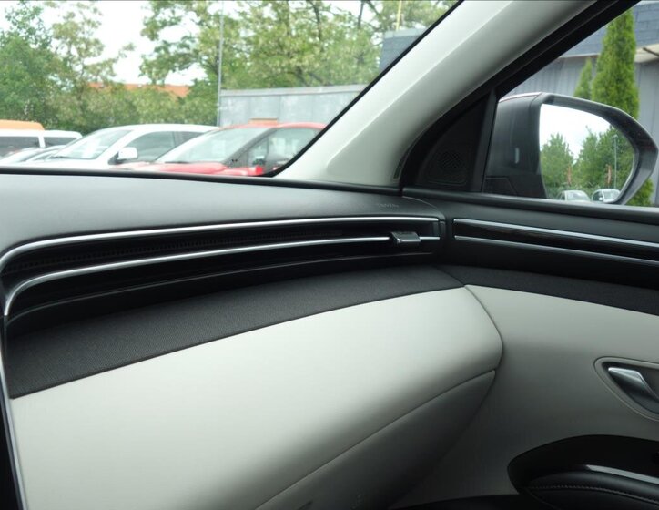 Hyundai Tucson SUV / Terénní 1,6 l 110 kw