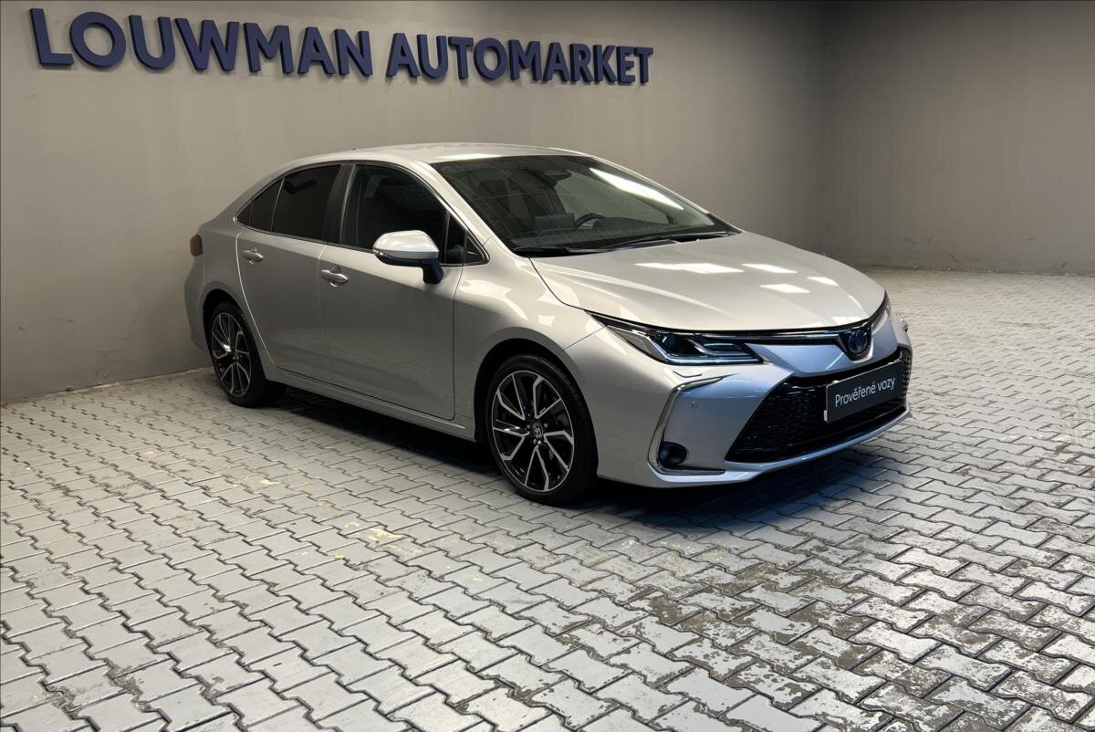 Toyota Corolla Sedan / Limuzína 1,8 l 72 kw