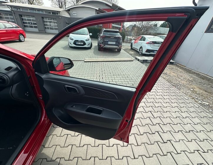 Hyundai i10 Hatchback 998,0 46 kw