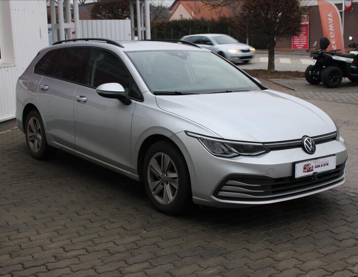 Volkswagen Golf Kombi 1,5 l 110 kw