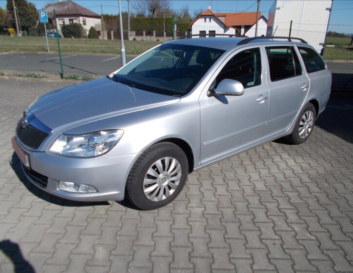 Škoda Octavia Kombi 1,6 l 77 kw