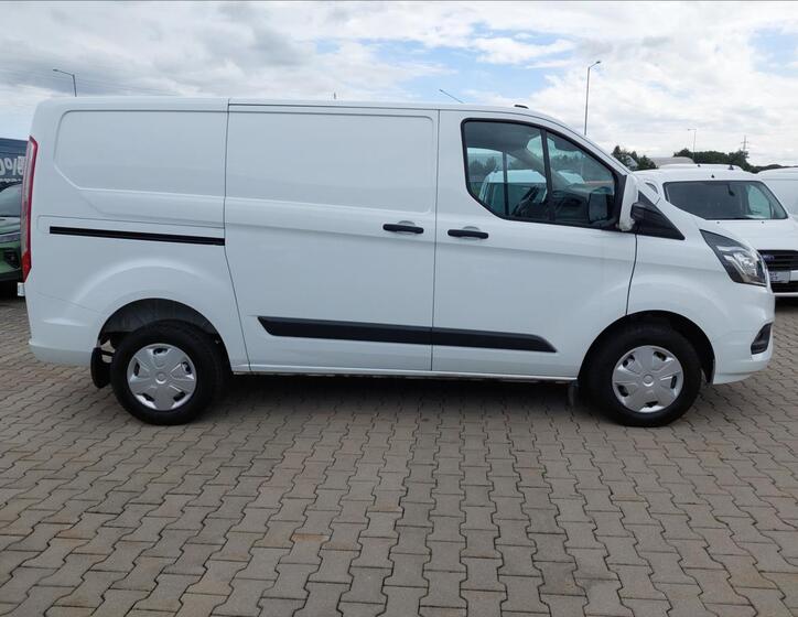 Ford Transit Custom 6