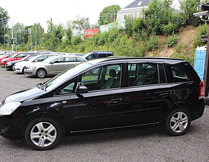 Opel Zafira 6