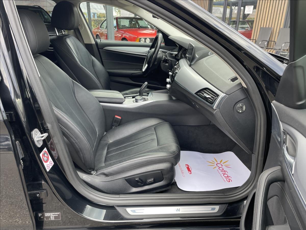 BMW Řada 5 Kombi 2,0 l 140 kw