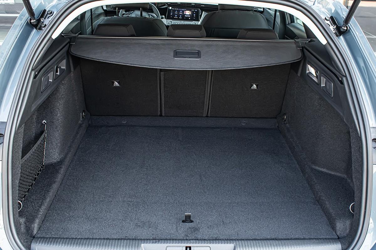 Peugeot 308 Kombi 1,2 l 107 kw