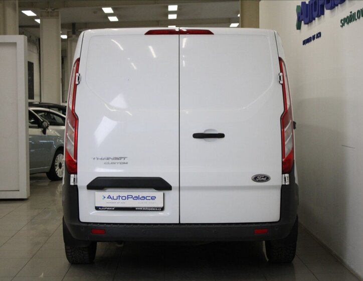 Ford Transit Custom Skříň 2,0 l 77 kw