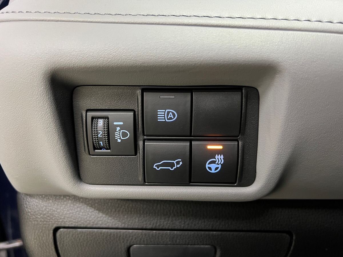 Toyota Highlander SUV 2,5 l 182 kw