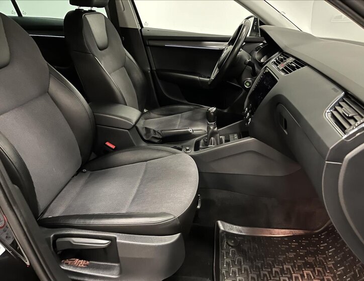 Škoda Octavia Liftback 2,0 l 110 kw