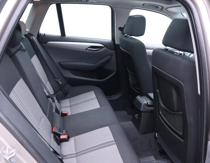 BMW X1 SUV 2,0 l 130 kw