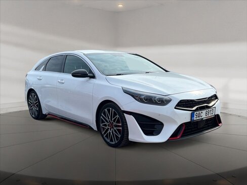 KIA ProCeed Hatchback 1,6 l 150 kw
