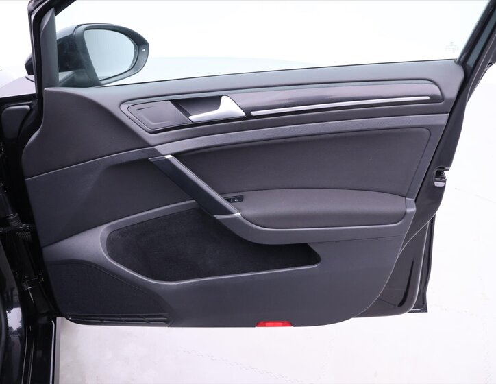 Volkswagen Golf Kombi 1,4 l 92 kw