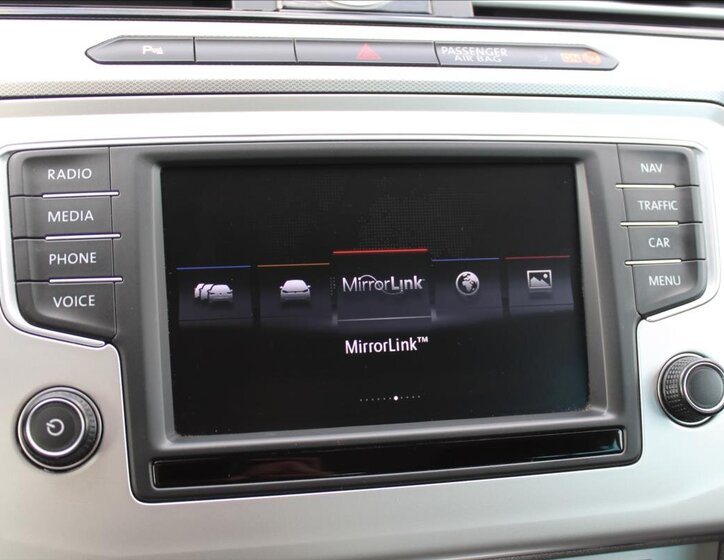 Volkswagen Passat 16