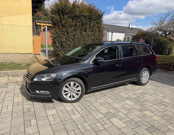 Volkswagen Passat Kombi 0,0 0