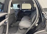 Volkswagen Touareg 8