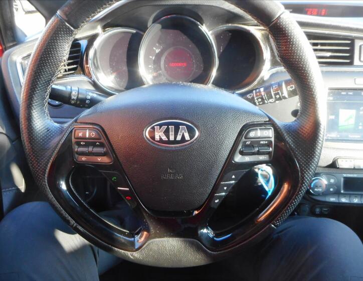 KIA Ceed 12
