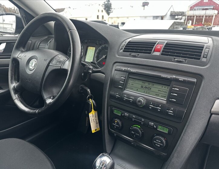 Škoda Octavia Kombi 2,0 l 110 kw