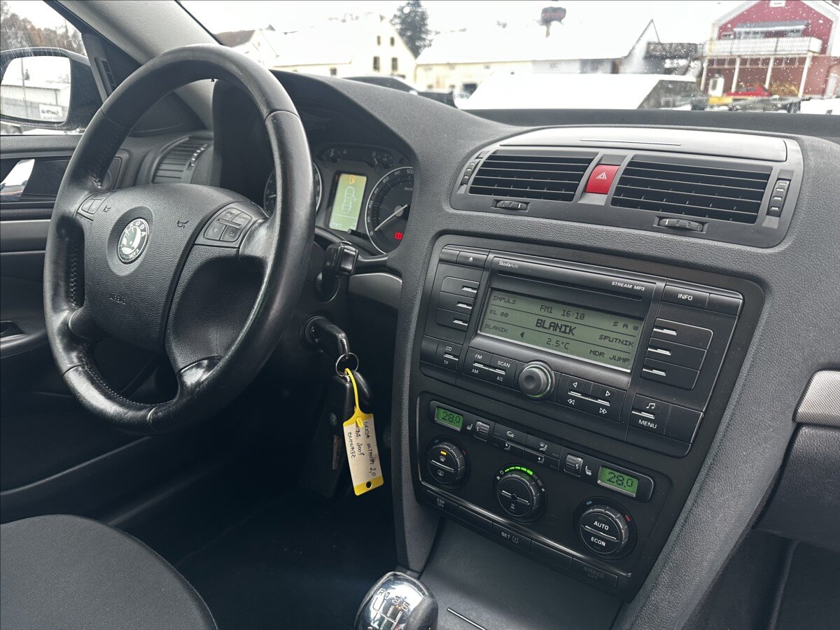 Škoda Octavia Kombi 2,0 l 110 kw