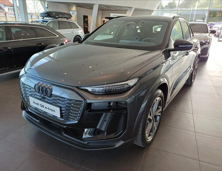 Audi Q6 SUV / Terénní 0,0 285 kw