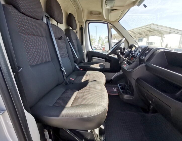 Peugeot Boxer Ostatní 2,2 l 110 kw