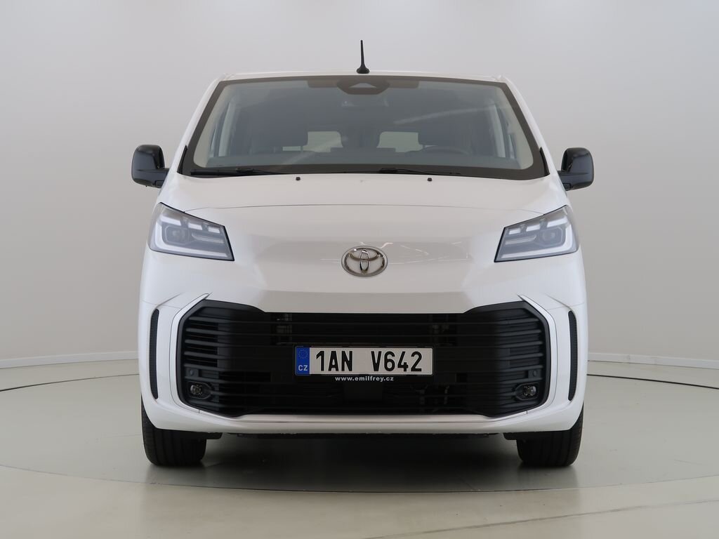 Toyota ProAce Verso VAN / Minibus 2,2 l 0