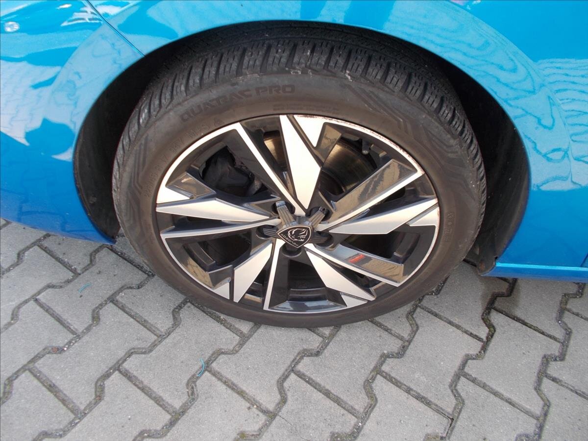 Peugeot 308 Hatchback 1,5 l 96 kw