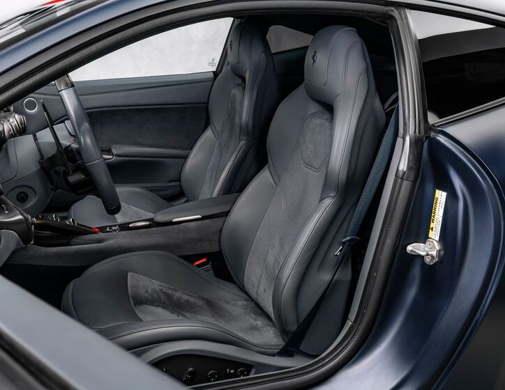 Ferrari F12 Berlinetta 19