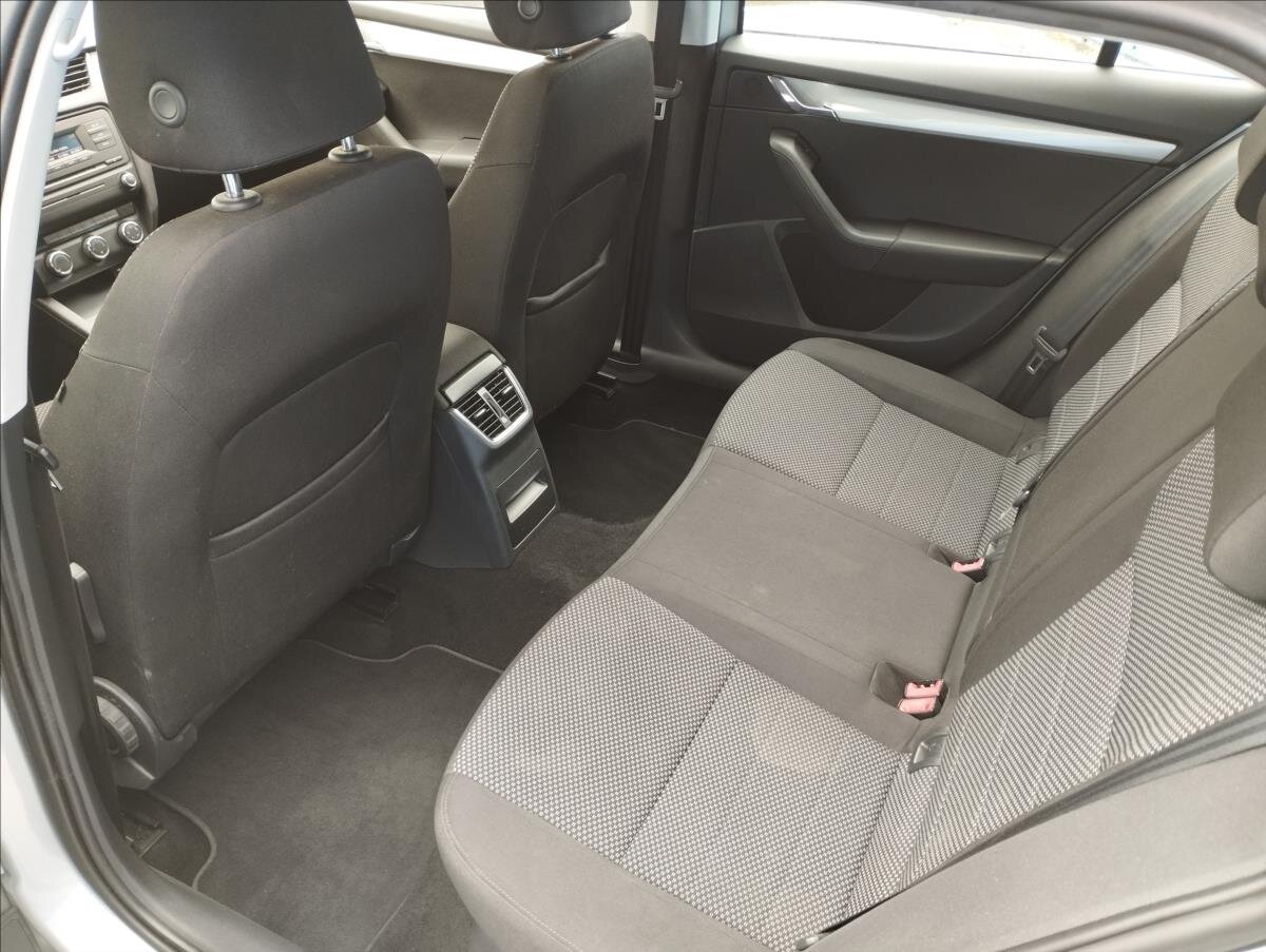 Škoda Octavia Kombi 2,0 l 110 kw