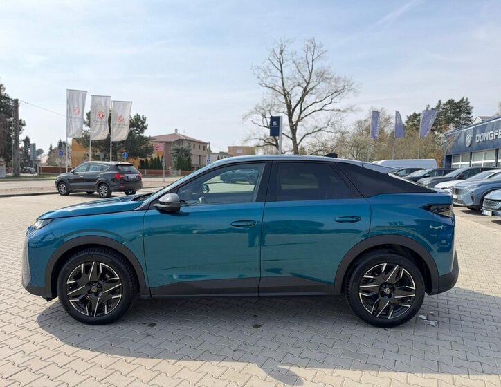 Peugeot 3008 SUV / Terénní 1,2 l 107 kw