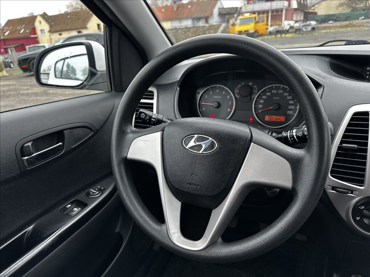 Hyundai i20 Hatchback 1,2 l 57 kw