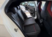 Volkswagen Golf Hatchback 2,0 l 221 kw