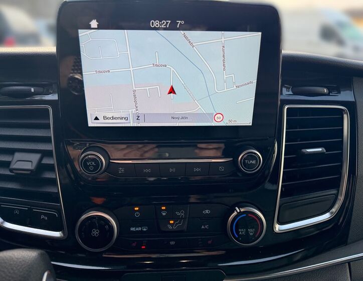 Ford Tourneo Custom Kombi 2,0 l 96 kw