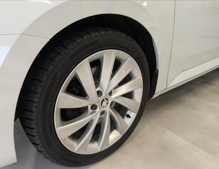 Škoda Superb Kombi 2,0 l 110 kw