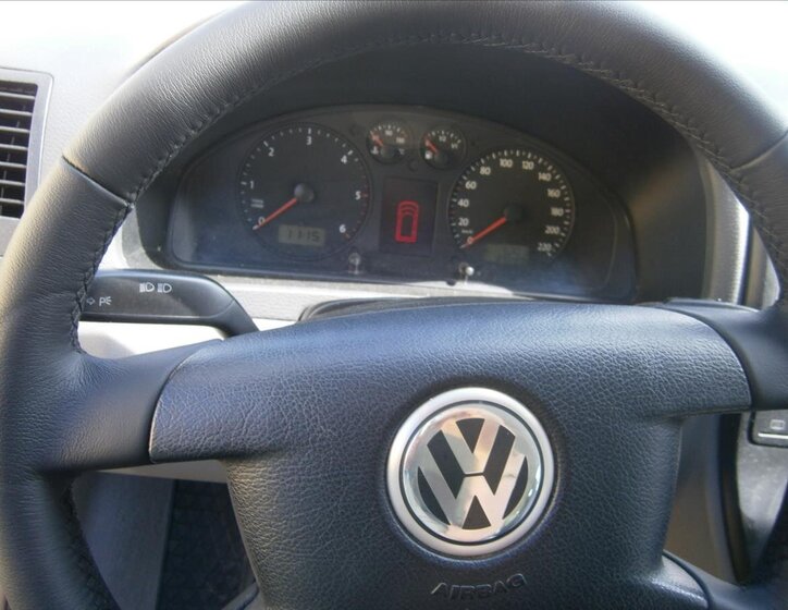 Volkswagen Multivan 14