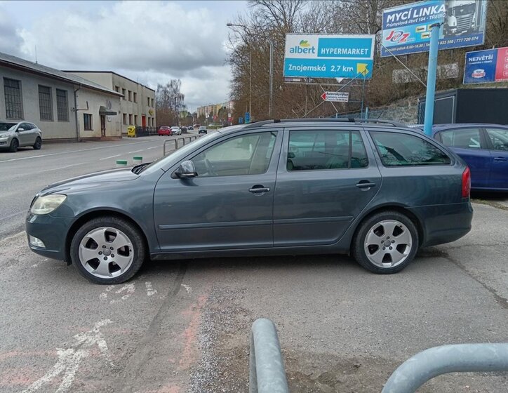 Škoda Octavia Kombi 2,0 l 103 kw