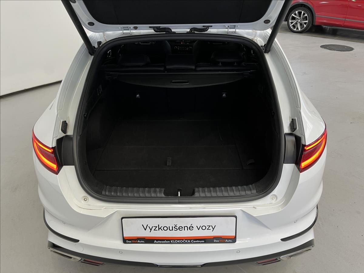 KIA ProCeed Kombi 1,6 l 150 kw