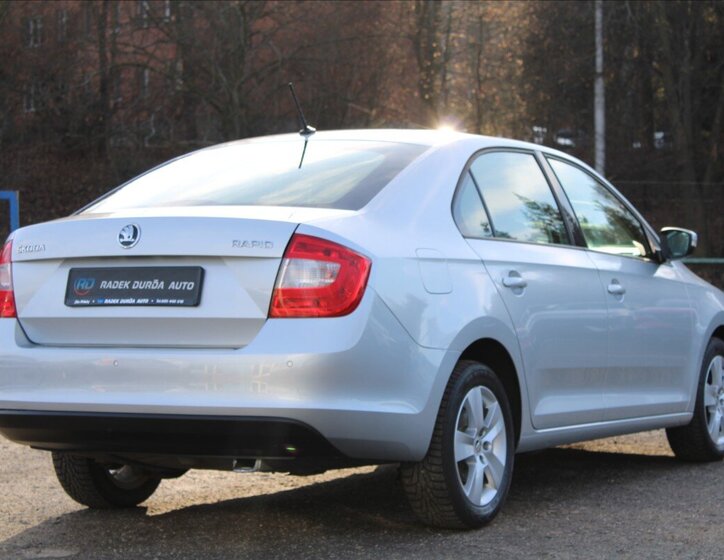 Škoda Rapid Liftback 1,4 l 66 kw