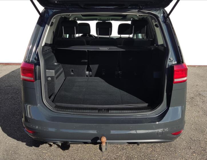 Volkswagen Touran 28