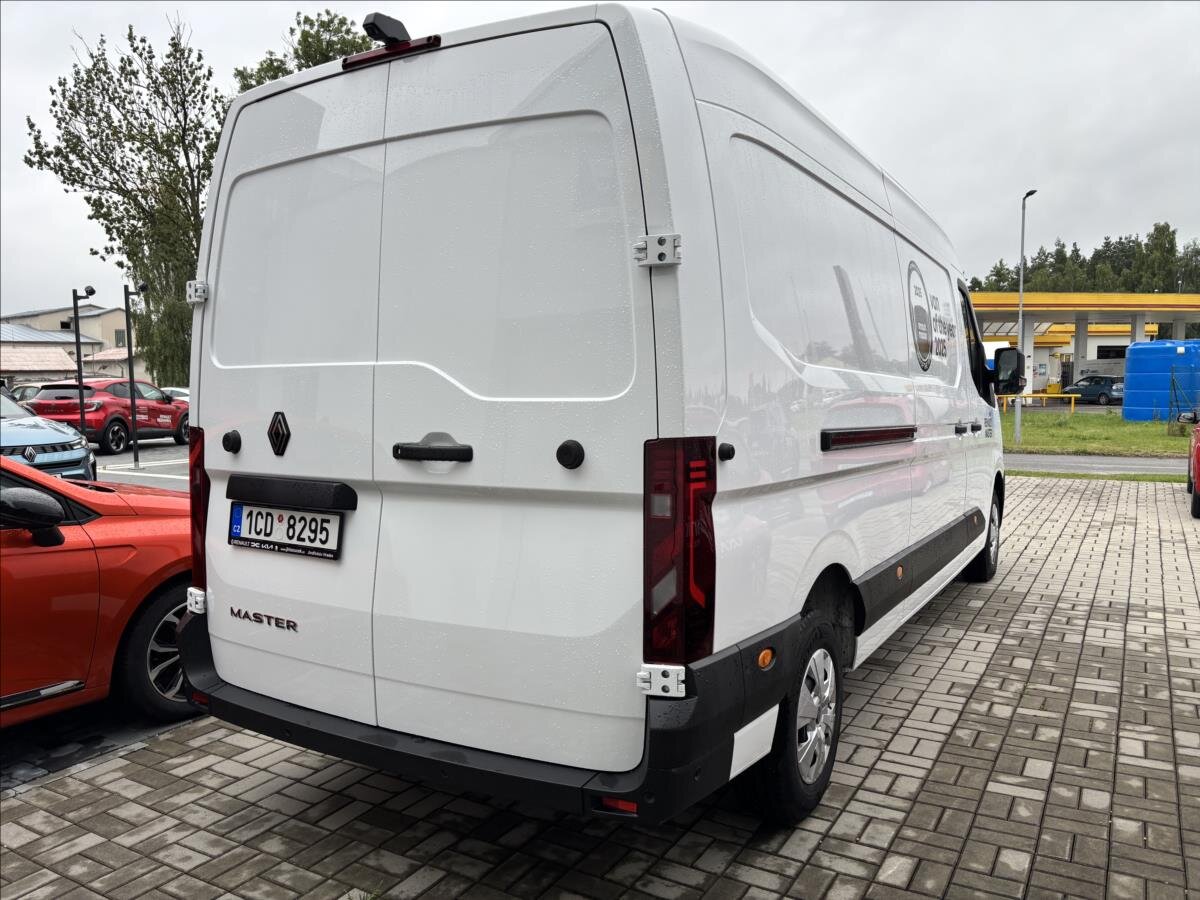Renault Master Skříň 2,0 l 96 kw
