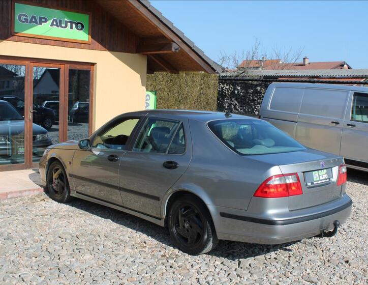 Saab 9-5 4