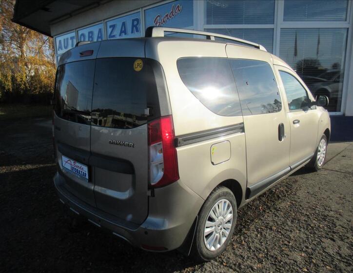 Dacia Dokker 4